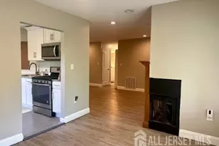 3 Farnham Square, Sayreville, NJ 08859 - Photo 18