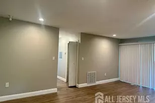 3 Farnham Square, Sayreville, NJ 08859 - Photo 6