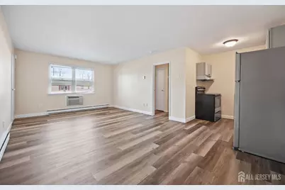 175 Buckelew Avenue #2-3, Jamesburg, NJ 08831 - Photo 4
