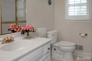 4 Cooks Corner, Plainsboro Township, NJ 08536 - Photo 18