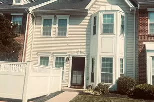 15 Goodwin Dr, North Brunswick Township, NJ 08902 - Photo 2