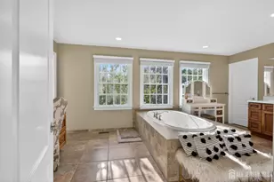 32 Liedtke Dr, Cranbury Township, NJ 08512 - Photo 12