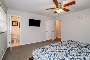 5 Timothy Ct, Edison, NJ 08837 - Photo 16