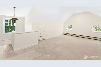 [Address not provided], Edison, NJ 08817 - Photo 32