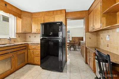 212 Central Avenue, Edison, NJ 08817 - Photo 14