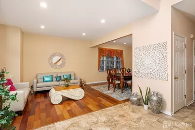 33 Yorktown Road, South Brunswick Township, NJ 08852 - Photo 4