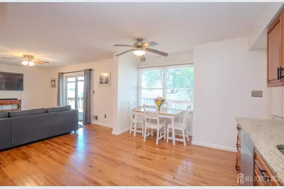46 Lynn Court, North Brunswick Township, NJ 08902 - Photo 16