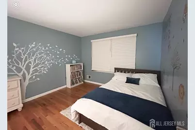 46 Lynn Court, North Brunswick Township, NJ 08902 - Photo 22