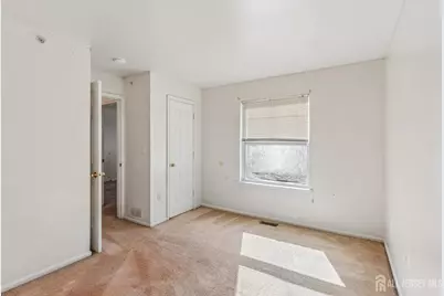 544 Great Beds Court, Perth Amboy, NJ 08861 - Photo 24