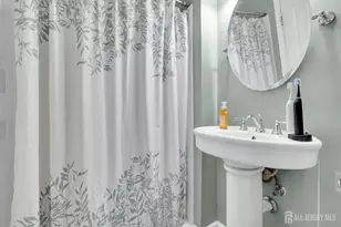 74 Overbrook Dr, Colonia, NJ 07067 - Photo 20