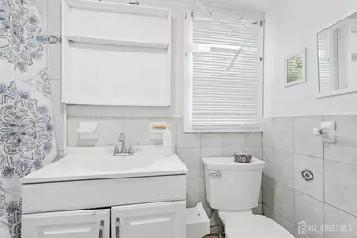 655 Charles Street, Perth Amboy, NJ 08861 - Photo 8
