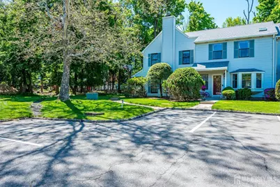 1402 Maplecrest Road, Edison, NJ 08820 - Photo 4