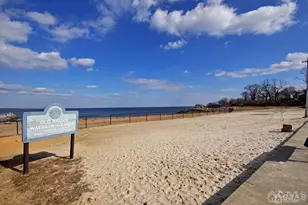 7 Harbor Bay Cir, Old Bridge Township, NJ 08879 - Photo 2