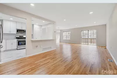 7 Harbor Bay Circle #349, Old Bridge Township, NJ 08879 - Photo 8