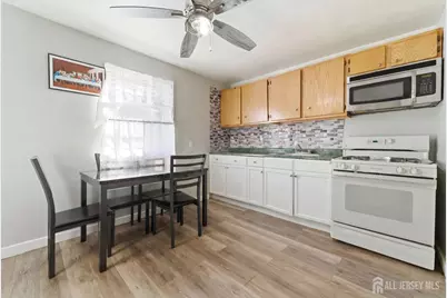 822-24 W 6th Street, Plainfield, NJ 07063 - Photo 8