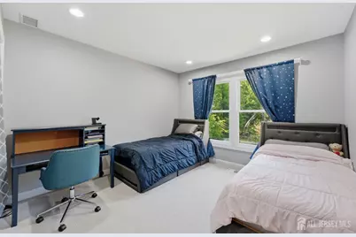 208 Hidden Hollow Court, Edison, NJ 08820 - Photo 16