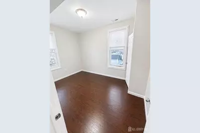 296 N Clinton Street #2, East Orange, NJ 07017 - Photo 4