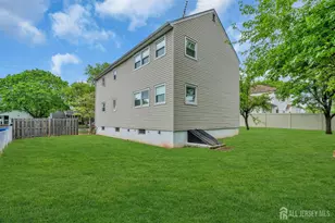 69 S Harrison Ave, Iselin, NJ 08830 - Photo 32
