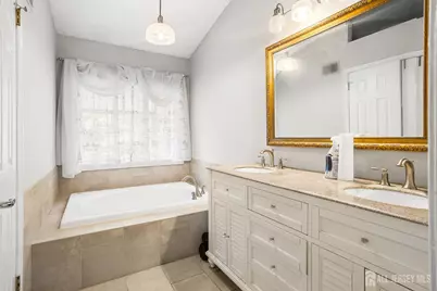 11 Briarwood Court, South Brunswick Township, NJ 08540 - Photo 20
