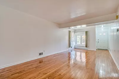 536 Elsie Avenue, South Plainfield, NJ 07080 - Photo 10