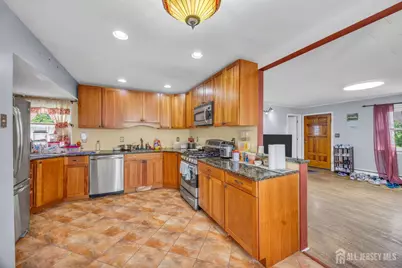 22 Westbury Road, Iselin, NJ 08830 - Photo 6