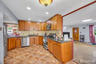 22 Westbury Rd, Iselin, NJ 08830 - Photo 6