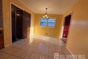 124 Chestnut St, Avenel, NJ 07001 - Photo 10