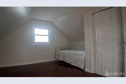55 W Iselin Parkway, Iselin, NJ 08830 - Photo 18