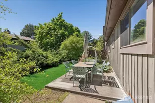 107 Bowne Ct, Old Bridge Township, NJ 07747 - Photo 26