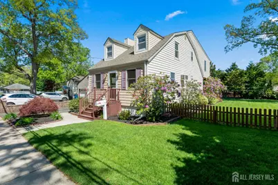 241 Fernhead Avenue, Monroe Township, NJ 08831 - Photo 2