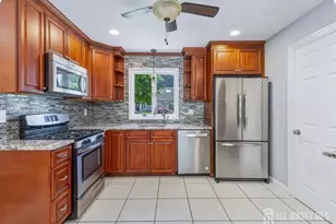39 Birch Terrace, Sayreville, NJ 08859 - Photo 2