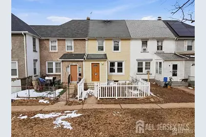 25 Langley Place, New Brunswick, NJ 08901 - Photo 1