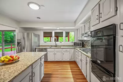 13 SE 13 Glenview Drive Drive, West Windsor Township, NJ 08540 - Photo 16