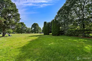 472 Buckelew Ave, Monroe Township, NJ 08831 - Photo 28