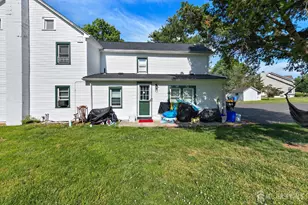 472 Buckelew Ave, Monroe Township, NJ 08831 - Photo 42