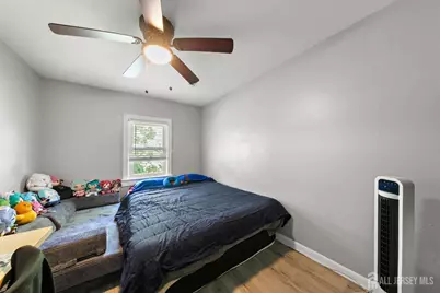 472 Buckelew Avenue, Monroe Township, NJ 08831 - Photo 16
