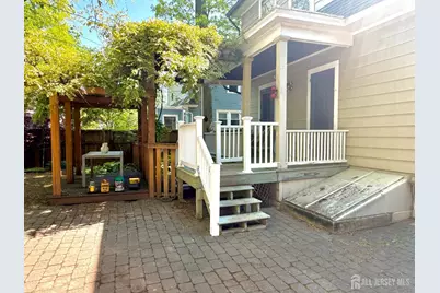 423 Harrison Avenue, Highland Park, NJ 08904 - Photo 32
