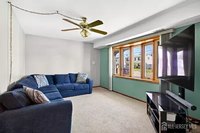 140 Camelot Drive, Port Reading, NJ 07064 - Photo 16
