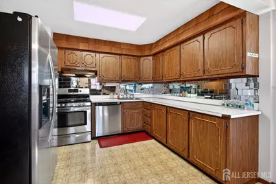 140 Camelot Drive, Port Reading, NJ 07064 - Photo 12