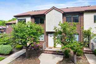 3610 Birchwood Ct, North Brunswick Township, NJ 08902 - Photo 2