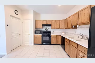 440 Bluebird Drive, Monroe Township, NJ 08831 - Photo 8