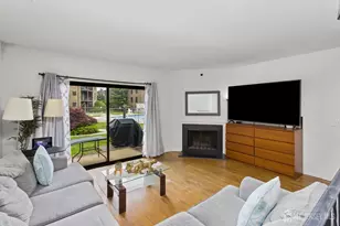 323 Gills Ln Unit #5 H Ln, Iselin, NJ 08830 - Photo 14