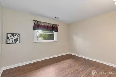 53 University Road, East Brunswick Township, NJ 08816 - Photo 16