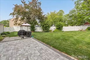 53 University Rd, East Brunswick Township, NJ 08816 - Photo 18
