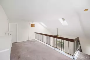 1307 Commons at Kingswood Dr, East Brunswick Township, NJ 08816 - Photo 12