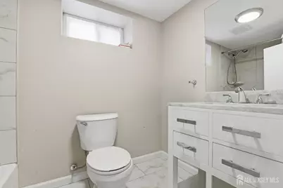 24 Campbell Avenue, Edison, NJ 08817 - Photo 36
