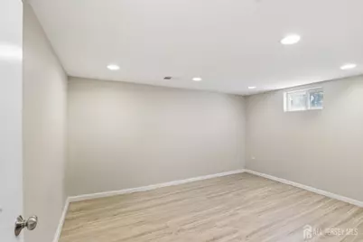 24 Campbell Avenue, Edison, NJ 08817 - Photo 34