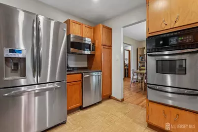 68 Herbert Drive, East Brunswick Township, NJ 08816 - Photo 4