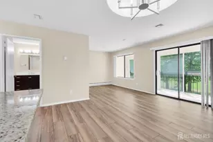 277 Crosse Dr, Monroe Township, NJ 08831 - Photo 8