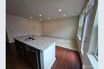 605 Parker Boulevard, West Windsor Township, NJ 08550 - Photo 8